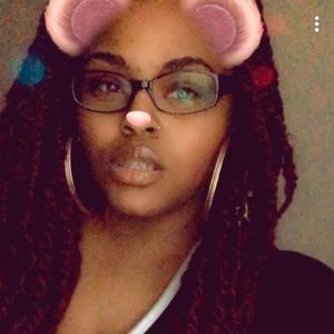 Meet your Posher, Willyisha